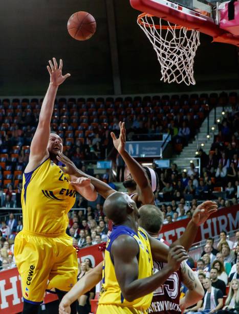 其母集团的 其母集团的